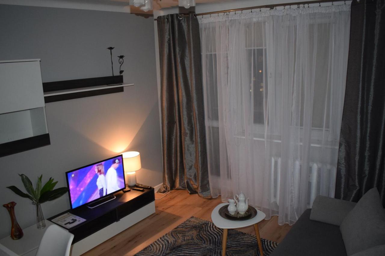 צ'סטוצ'ובה Apartament M-3 Centrum מראה חיצוני תמונה