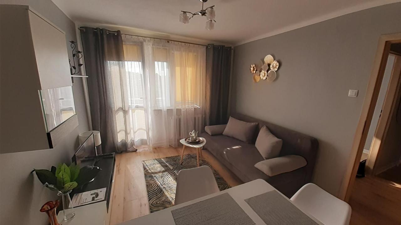 צ'סטוצ'ובה Apartament M-3 Centrum מראה חיצוני תמונה