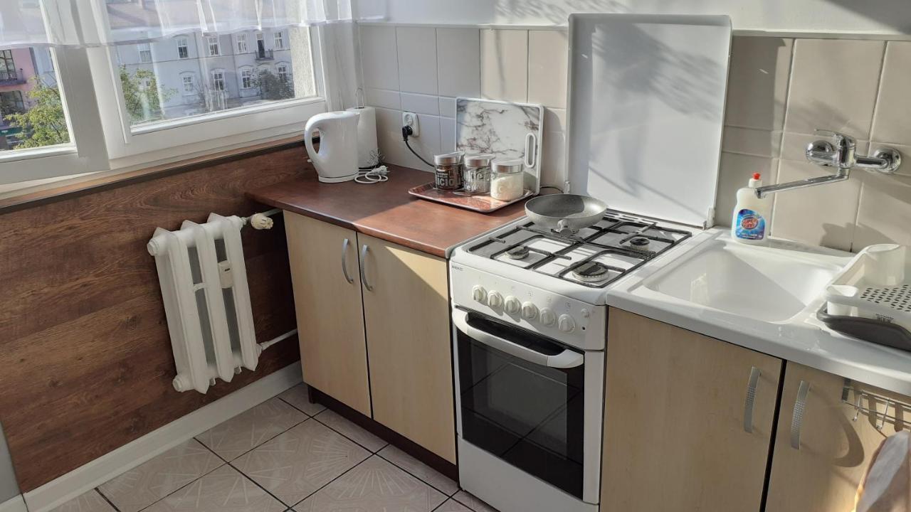 צ'סטוצ'ובה Apartament M-3 Centrum מראה חיצוני תמונה