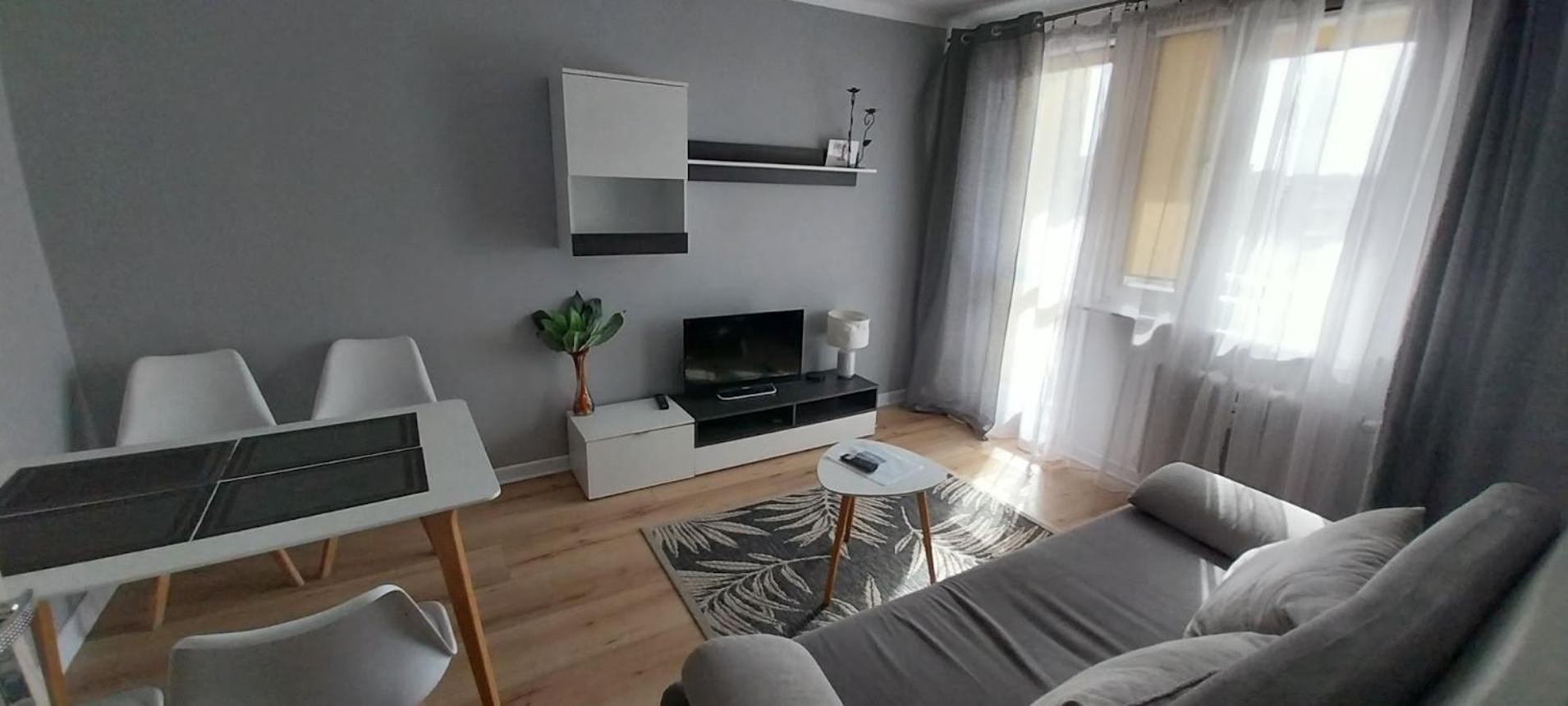 צ'סטוצ'ובה Apartament M-3 Centrum מראה חיצוני תמונה